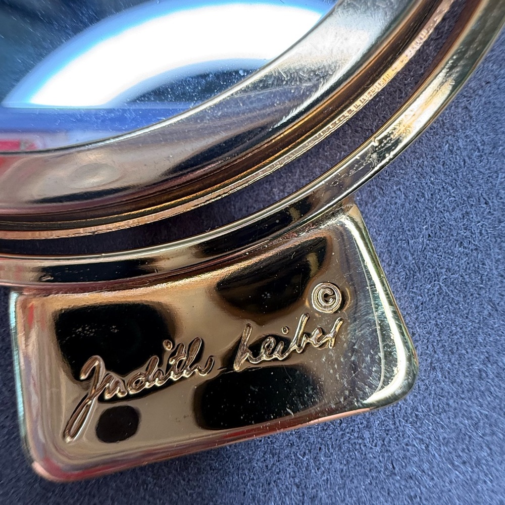 Judith Leiber Vintage Gold Tone Mirror & Comb Vanity Set Italy w/ Pouch - Picture 6 of 9